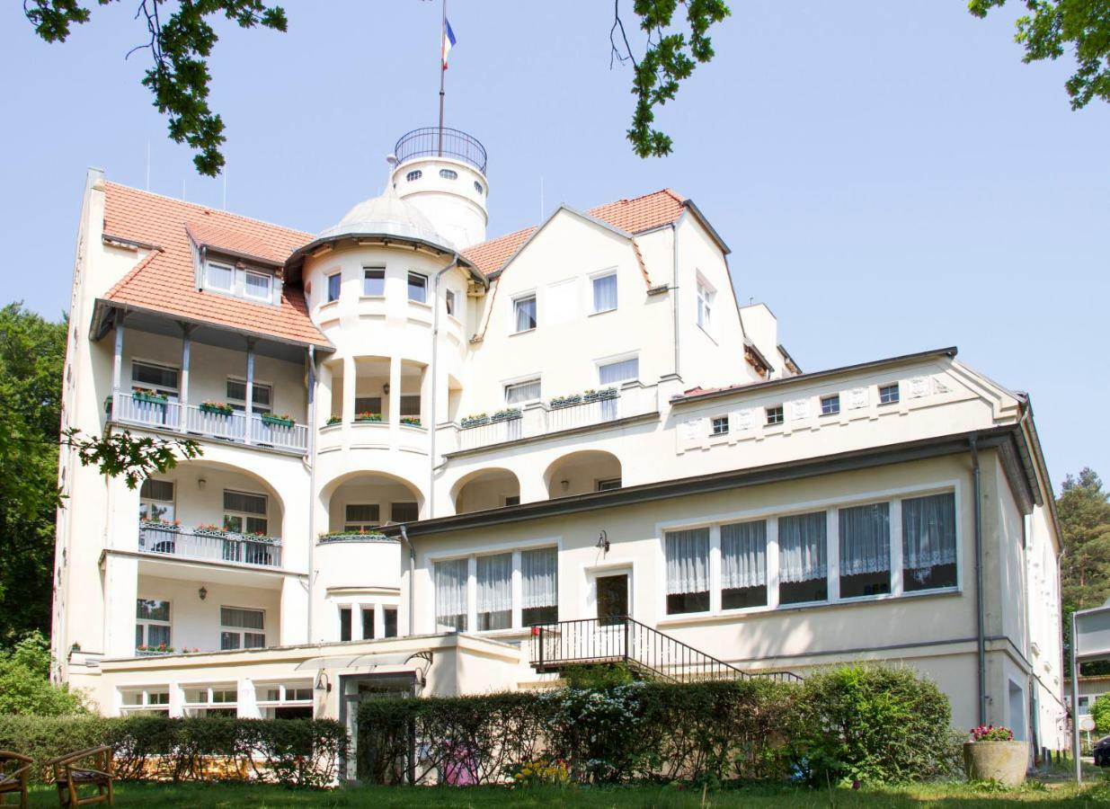 Waldschloss Parow Koserow Exterior photo